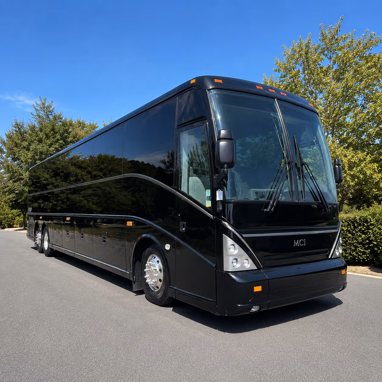 uconn huskies basketball and football transportation from west hartford